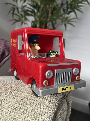 Vintage 2003 postman - 2003, pat