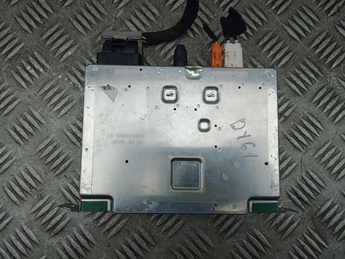 Peugeot 3008 stereo head unit - peugeot,