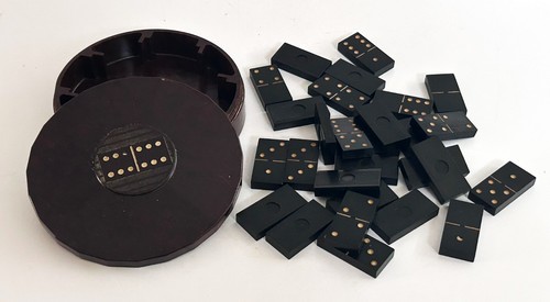 Art deco bakelite cased - art,