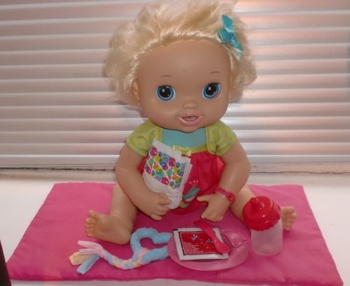 Hasbro baby alive 2010 - baby,