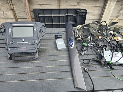 Ford mondeo mk4 - sport, radio
