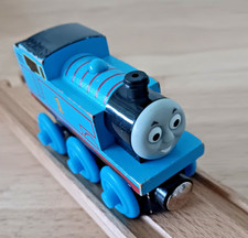 WOODEN THOMAS THE TANK ENGINE