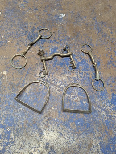 Solid nickel vintage horse - vintage,