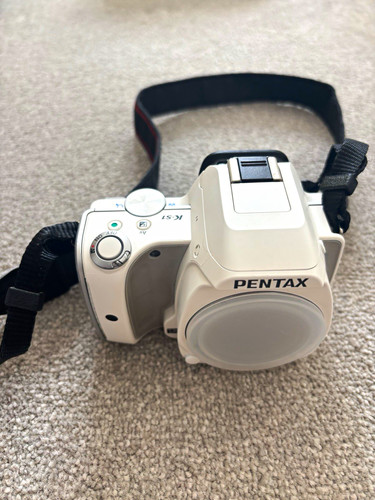Pentax k series - k-s1,