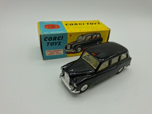 Corgi 418 austin - corgi, in