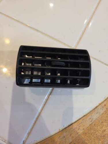 Dash vent - t4,
