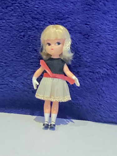 Rare vintage dolly darling - rare,