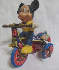 VINTAGE Mickey Mouse on a