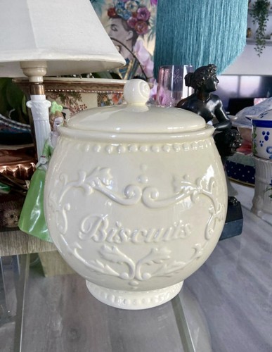 Gorgeous and rare vintage - and,