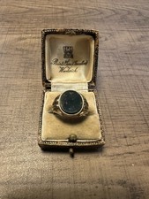 9ct 375 yellow gold bloodstone signet ring size Q 2.9g damaged