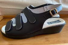Comoda Blue Leather open toe