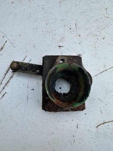 Mgb bonnet catch - mgb/c,