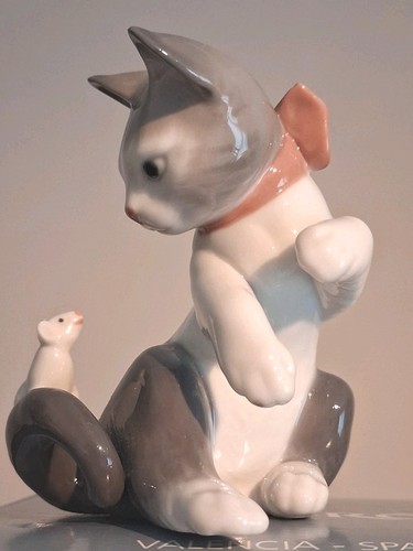 Lladro cat mouse figurine - mouse',