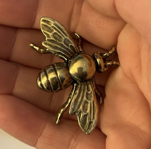 Solid brass honey bee - bee, figurine