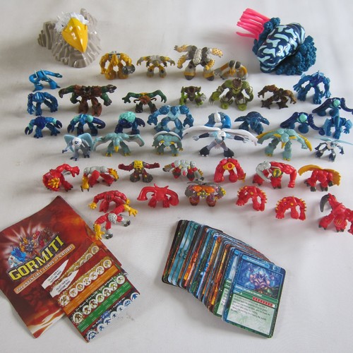 Gormiti figure bundle - figure, job