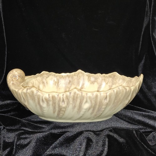 Ceramic shell bowl - , taupe