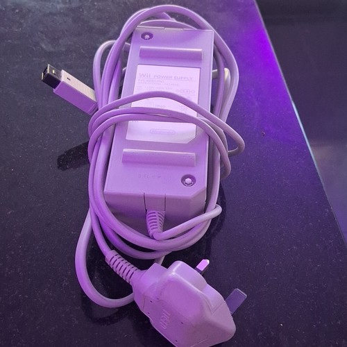 Official nintendo wii mains - official, uk