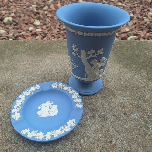 Wedgewood blue white - wedgewood,