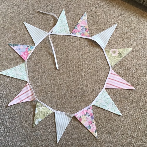 Mini bunting 120cms length - in,