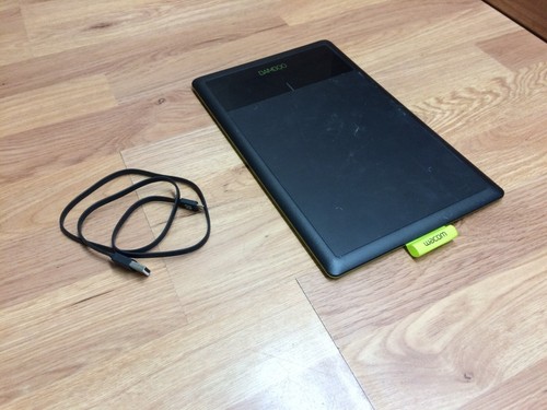 Wacom bamboo pen model - pen,