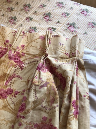 Stunning vintage laura ashley - stunning,