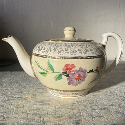 Lingard floral ceramic - floral,