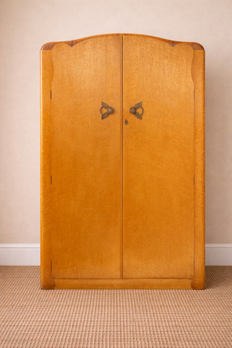 Large art deco gentleman - art, gentleman's