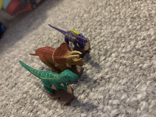 Dinosaur king anime - anime, toys