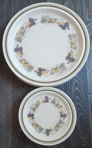 Vintage 1976 royal doulton - 1976,