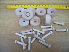 12x Wooden toy wheels + axles
