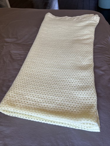 Large witney honeycomb light - witney,