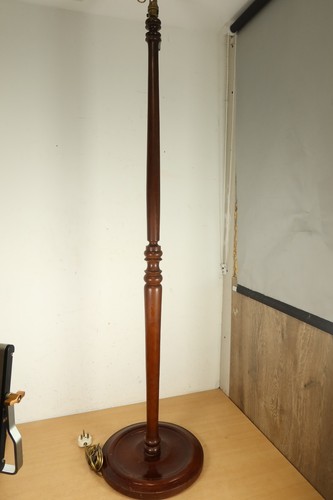 Vintage turned wood standard - vintage,