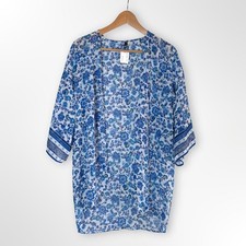 H&M Divide Blue and White