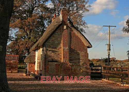Photo old quoins cottage - ,