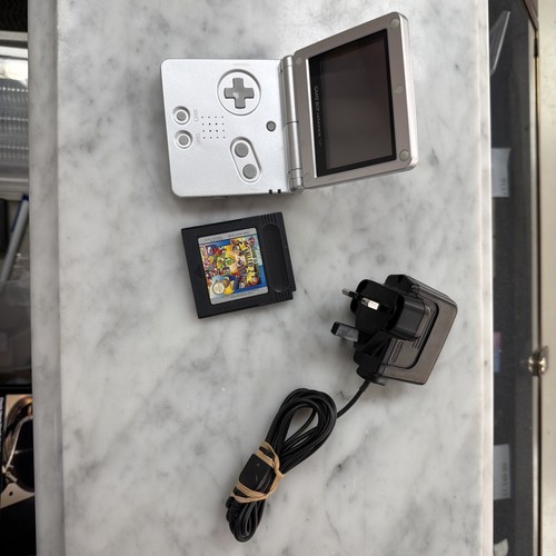 Gameboy advanced console - gameboy,