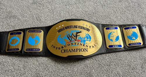 Original 2001 wwf figs - wwf,