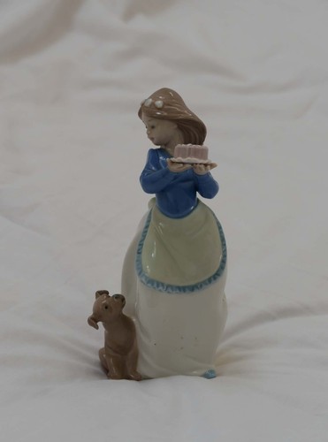 Nao lladro puppys birthday - lladro,,