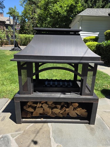 Fire pit with wood - 39",