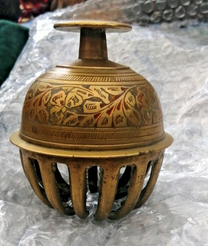 Elephant claw bell with - elephant,