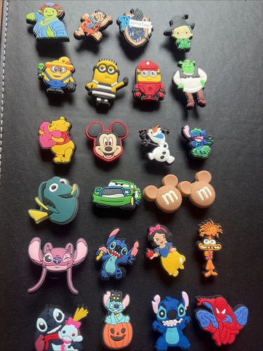 Lot assorted disney - of,