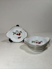 Royal Worcester Evesham - Gold