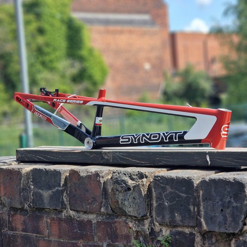 Syndyt syb race frame red - syb,