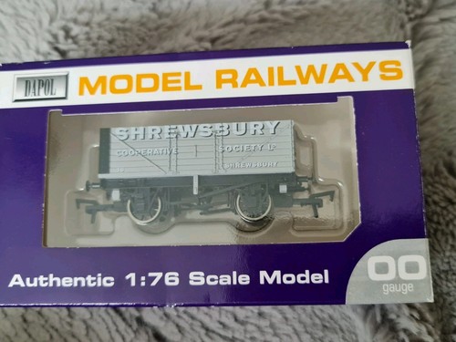 Dapol gauge wagon - 00,