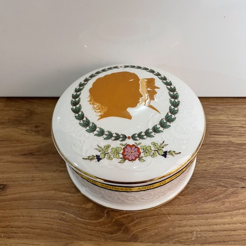 Crown staffordshire round - staffordshire,