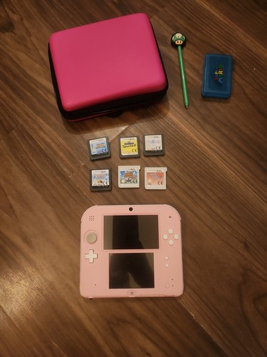 Nintendo 2ds pink - pink, bundle