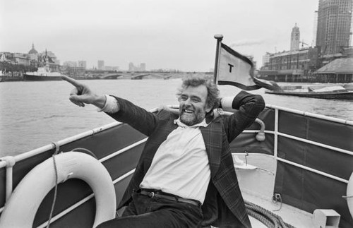 Politician illtyd harrington - politician,