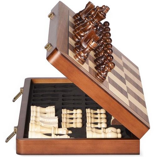 Wooden chess set with - set,