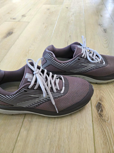Brooks addiction walker suede - addiction,