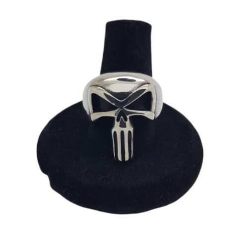 The punisher skull ring - the,