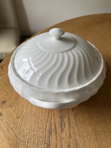Wedgwood candlelight vegetable - wedgwood,